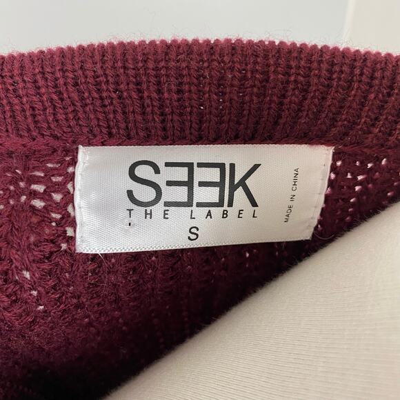 LF Seek the Label Burgundy Cutout Sleeve Chunky Knit Oversized Sweater Small - Picture 7 of 7